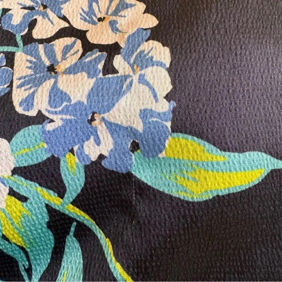 Slate & Willow Yellow Mixed-Media Floral Polka Dot Faux-Wrap Sheath V-neck 12 - Picture 15 of 16